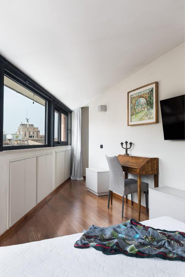 Апартаменты Idyllia - Penthouse In Navona Area Рим Экстерьер фото