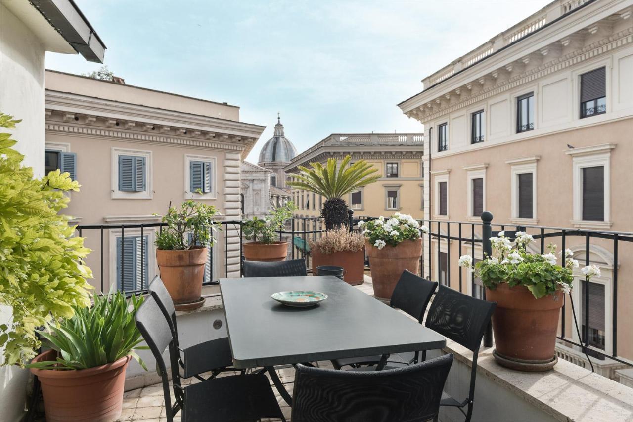 Апартаменты Idyllia - Penthouse In Navona Area Рим Экстерьер фото